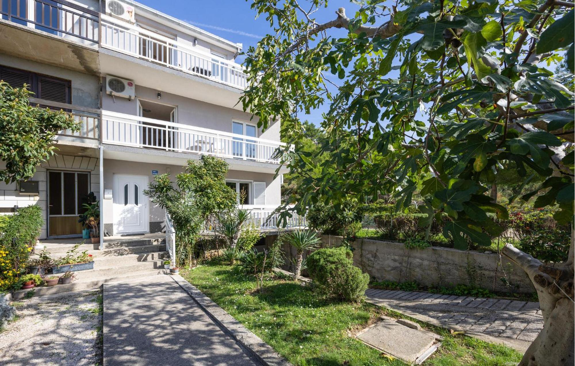 Apartment Vojskovo Croatia 로크바 로고즈니차 외부 사진